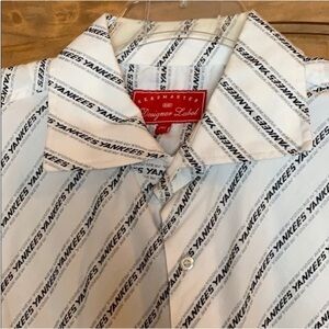 New York Yankees French cuff dress shirt White and black Size 2XL